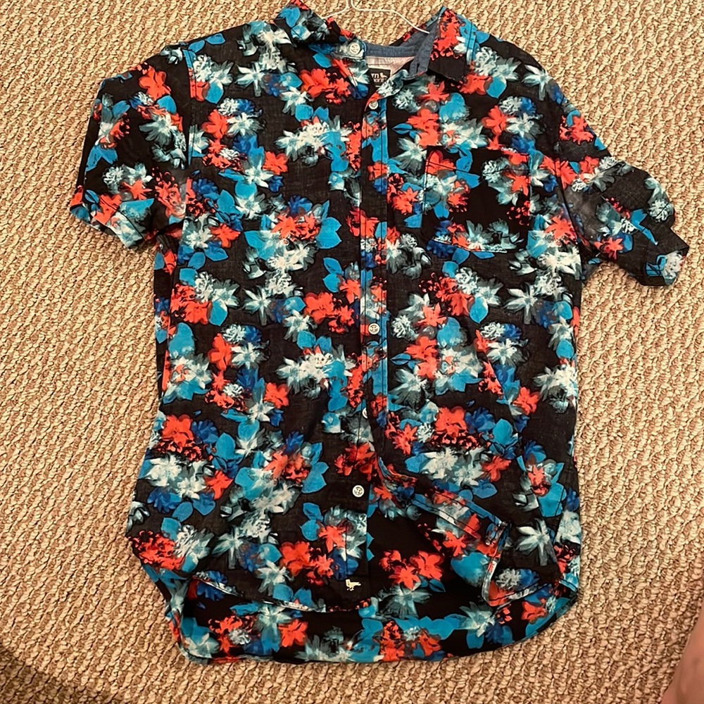 Floral vintage button up